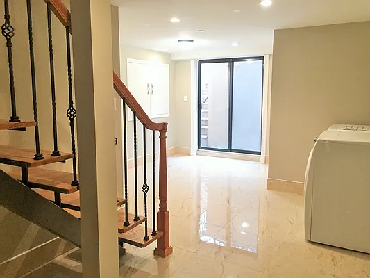 Rented by Remax Real Estate Professionals | media 21