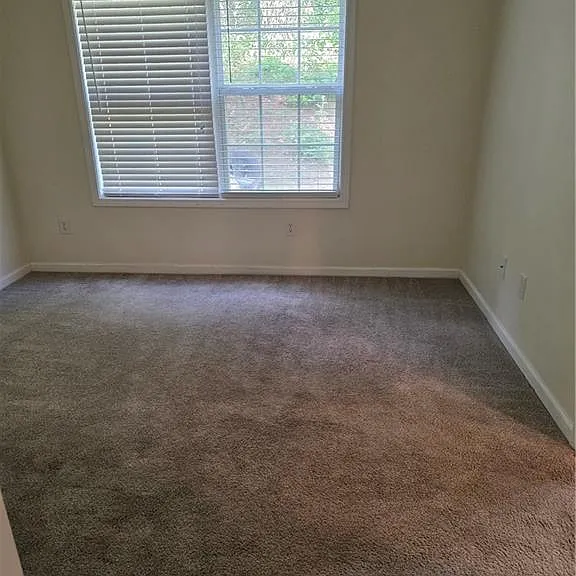 1531 Park Knoll Trl — Photo 7