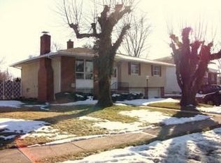 2611 La Rosa Dr, Grove City, OH