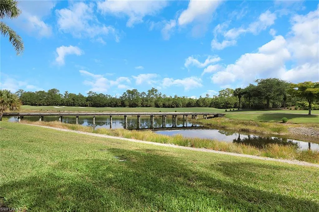 2 bed, 2.0 bath, 1194 sqft, $5,000 — Photo 2