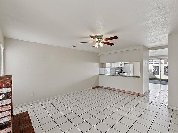 4th image of 3042 Andre Ln