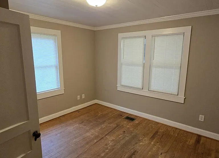 4354 Pineview Dr — Photo 17