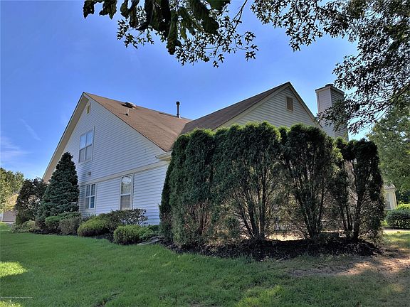 3rd image of 3205 Flagstone Ct