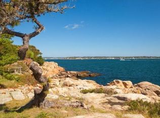39 Dolliver Neck Rd, Gloucester, MA 01930