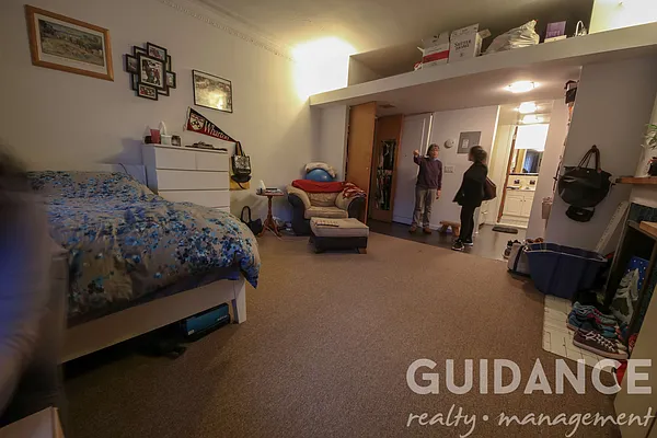 Rented by Guidance Realty Corp. | media 13