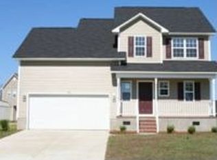 1260 Bombay Dr, Fayetteville, NC 28312