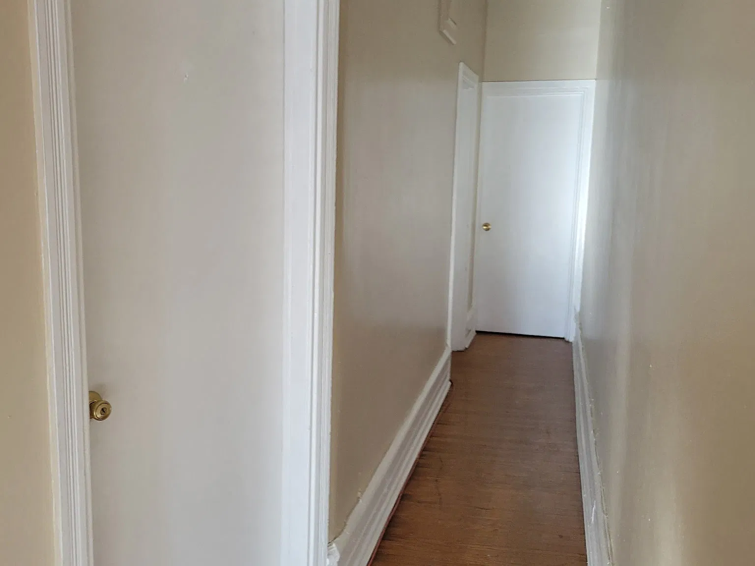 2 bed, 1050 sqft, $1,350 — Photo 4