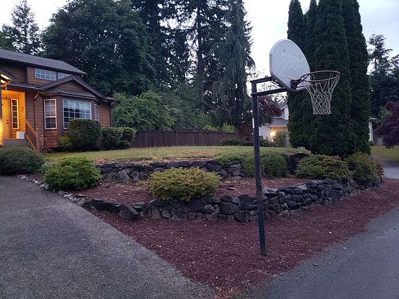 2nd image of 11606 218th Avenue Ct E