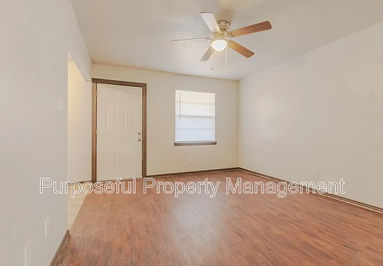 514 N Ponca Ave #2 — Photo 2