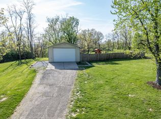 9215 West Rd, Cleves, OH 45002