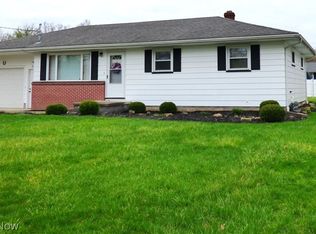 2683 Heather Ln NW, Warren, OH