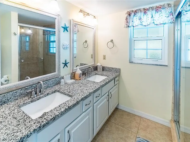 774 Wiggins Lake Dr #106 — Photo 10