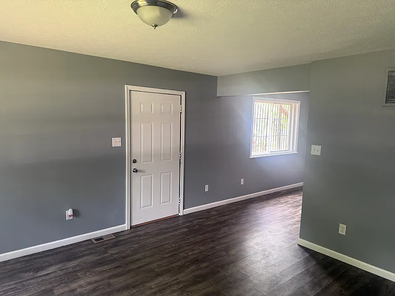 2117 Winfield Ave #2117 — Photo 8