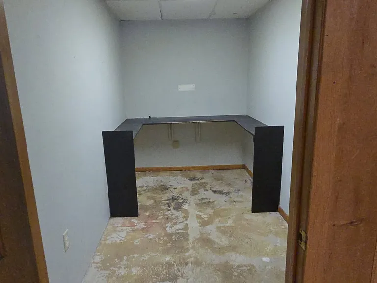 448 N Grandview Blvd — Photo 16