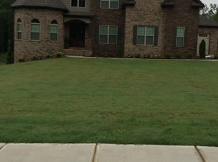 445 Vinings Walk, Fayetteville, GA 30214