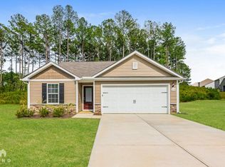 270 New Villas St, Angier, NC 27501