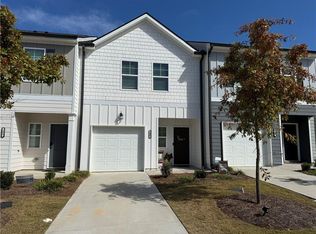 209 Buckingham Ln, Hoschton, GA 30548