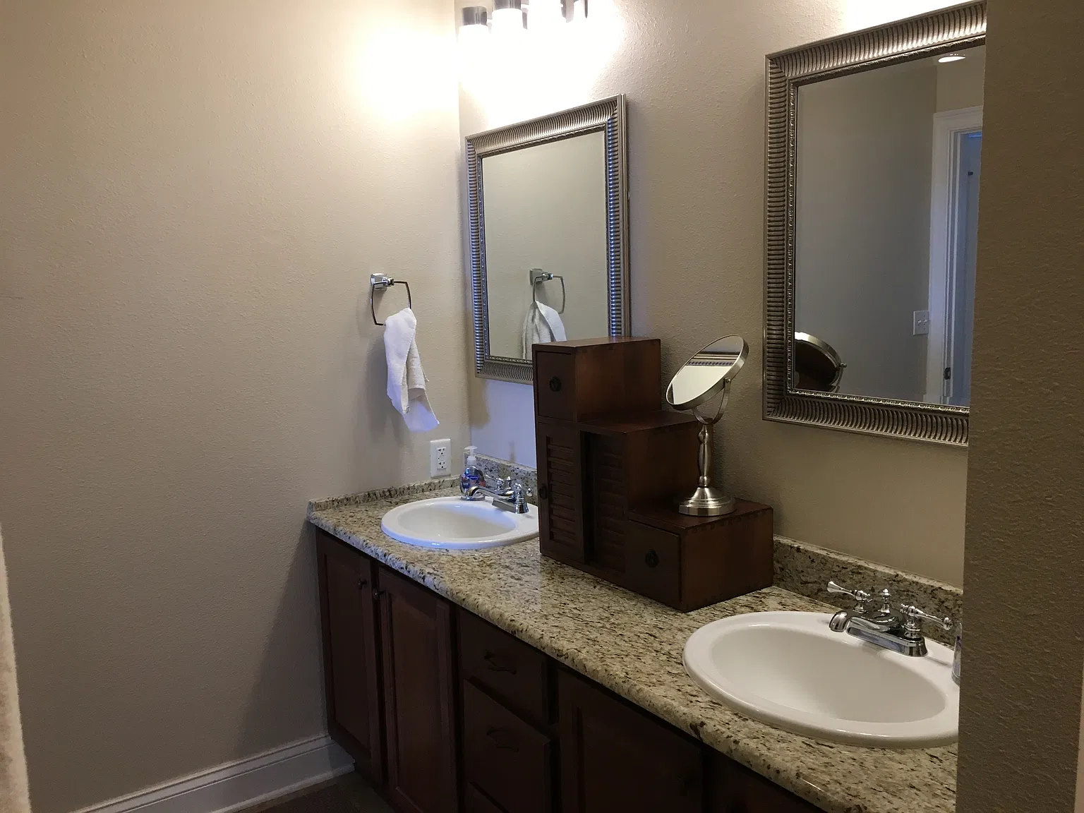 225 Seminole Blvd — Photo 3