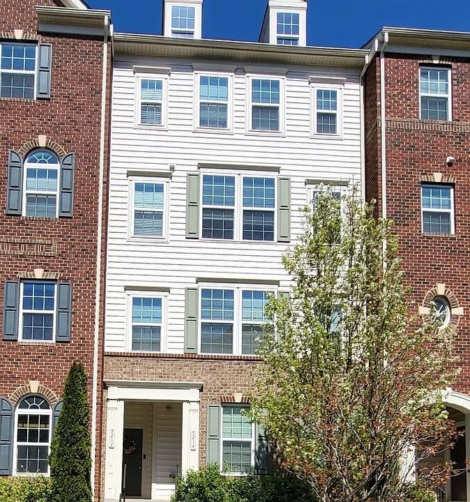 1st image of 5214 Stream Bank Ln