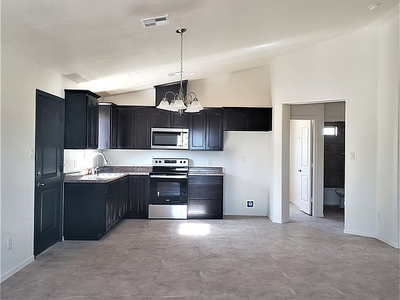 2nd image of 432 S Agave Ave