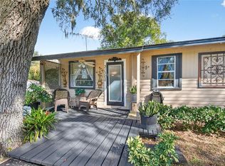 31302 Orange St, Sorrento, FL 32776