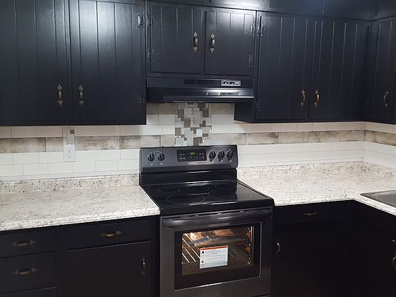 5th image of 202 Kenbrook Dr #1