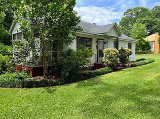 807 Greenwood St, Barnesville, GA 30204