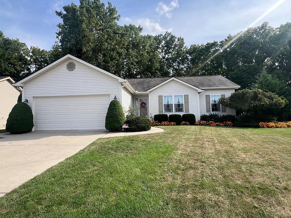 1st image of 377 Patrick Dr S