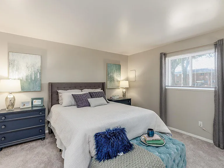 Mariners Green Apartments — Photo 15