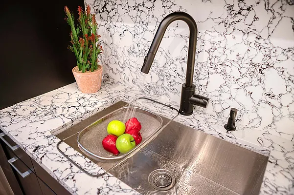 Sold by The In House Group | media 16