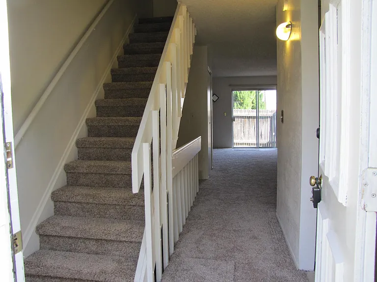 7909 York St #B — Photo 19