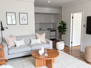 529-531 Beacon St #23, Boston, MA 02115