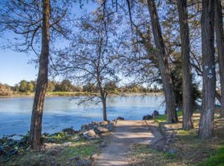 6601 Riverside Dr, Redding, CA 96001
