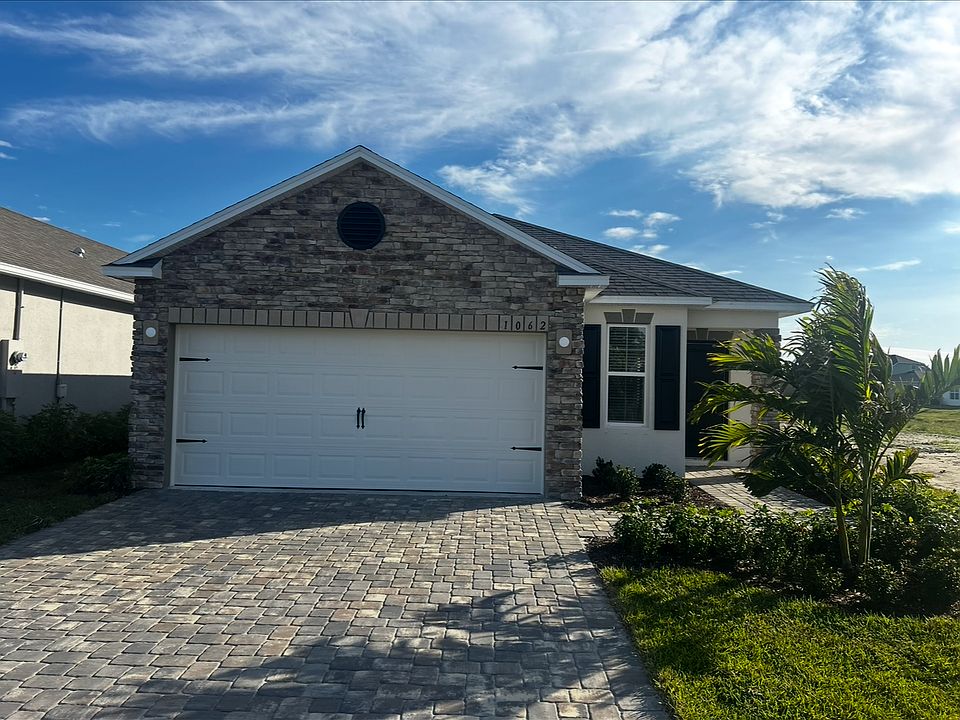 1st image of 1062 Grantham Ln SE