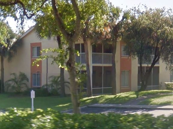 3rd image of 1181 The Pointe Dr