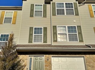 655 Fisher Dr, York, PA 17404