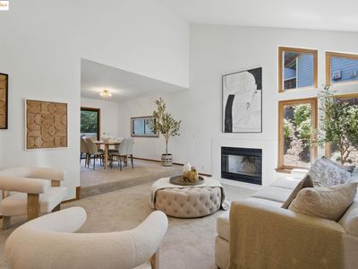 17 Via Barcelona, Moraga, CA, 94556