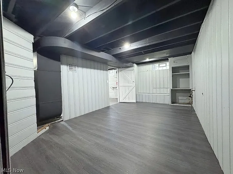 22000 Kenison Ave — Photo 24
