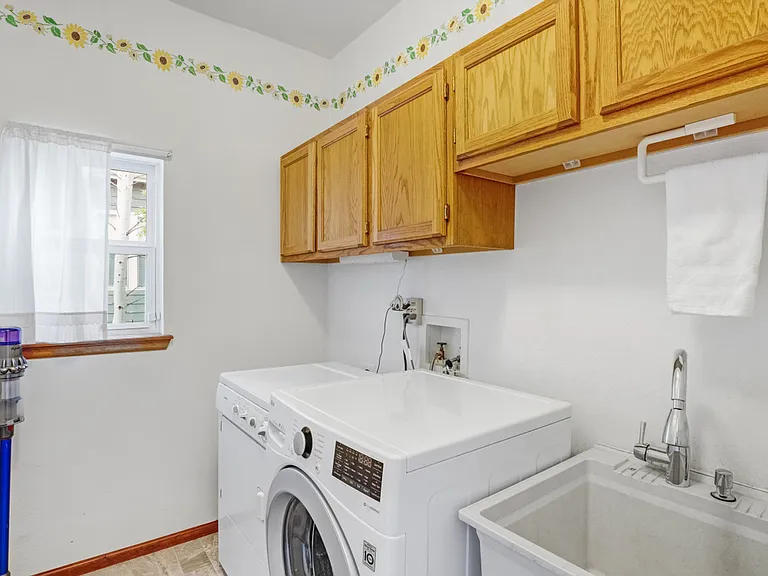 Laundry Room Cabinet
