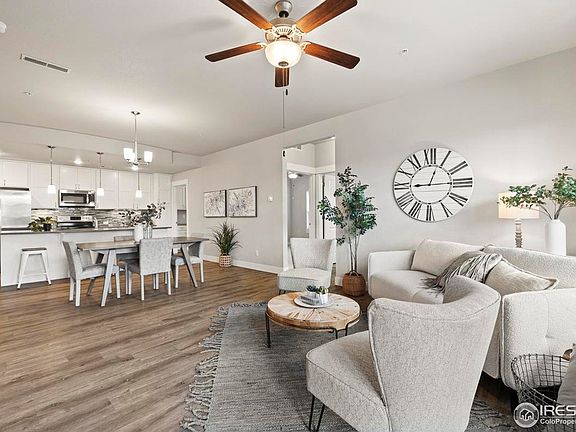 5th image of 4642 Hahns Peak Dr #203