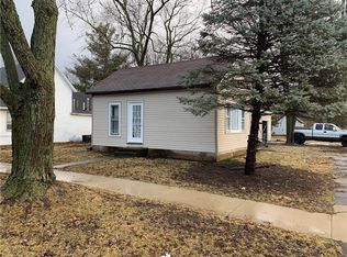 200 E Pettit St, Bement, IL 61813