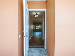 6960 20th Ave N APT 203, Saint Petersburg, FL 33710