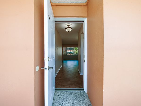 6960 20th Ave N APT 203