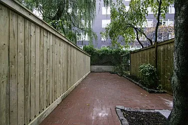 Rented by Icon Realty Management