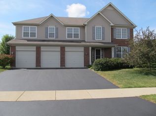 1987 Angelica Ln, Bartlett, IL 60103