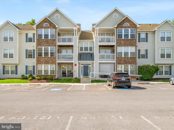 6405 Weatherby Ct APT J, Frederick, MD 21703