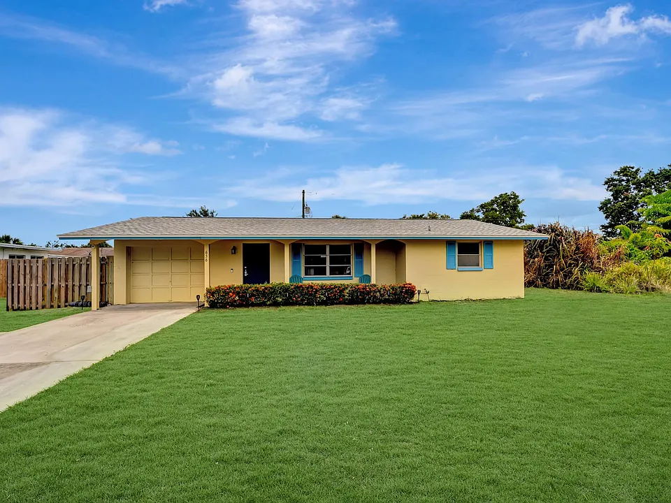 656 Southland Rd