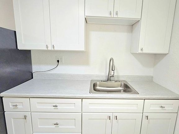 2nd image of 1411 Basin St SW #7
