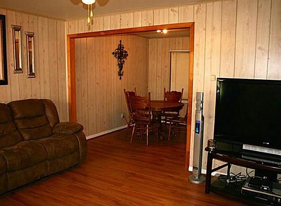 2nd image of 438 W Phillips Ct