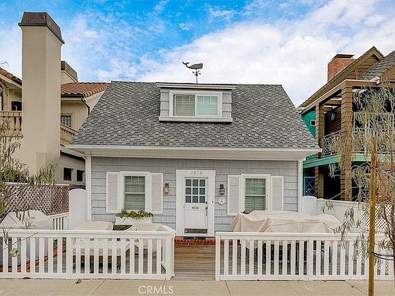 2nd image of 2128 Miramar Dr